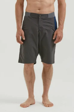 New Hip2 Bermudas