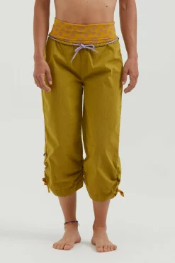 Online N Cleo2 Bermudas