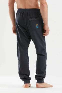 Outlet Sutut Pantalones