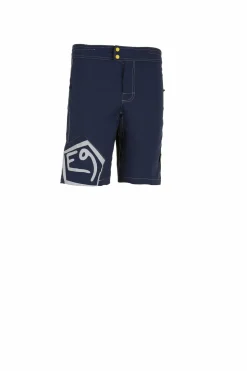 Wet Bermudas